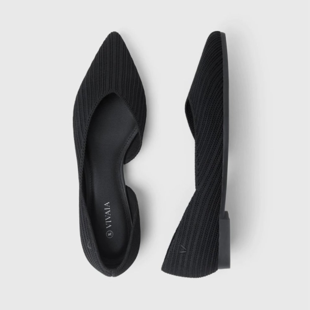 Vivaia Black Pointed Toe Striped Ballet Flats